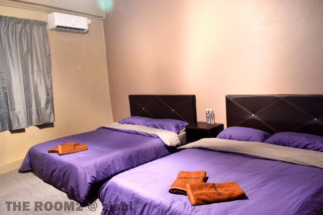 The Room2 @ Zishi Kota Bharu Room photo